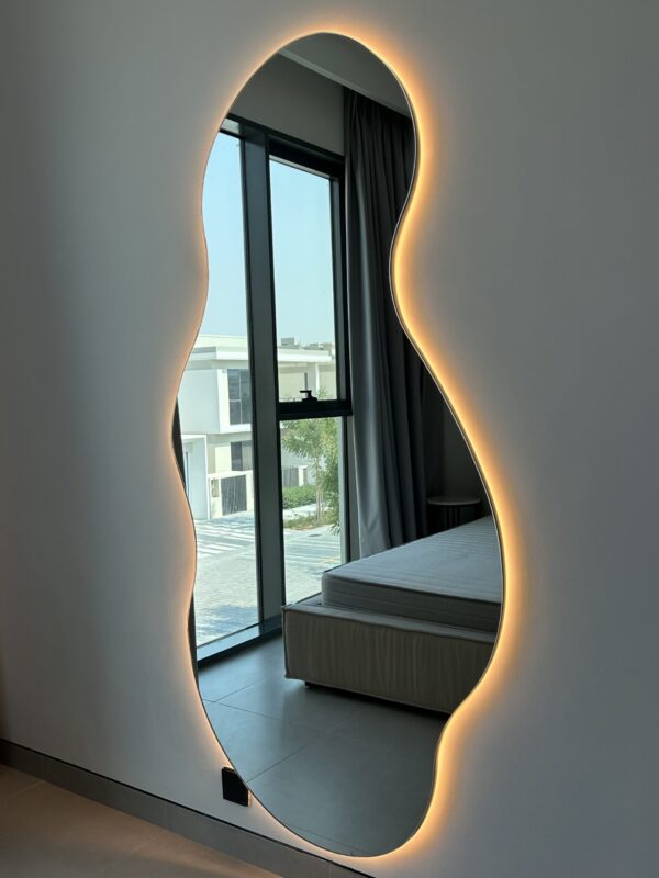 Miranda Curved Mirror with LED